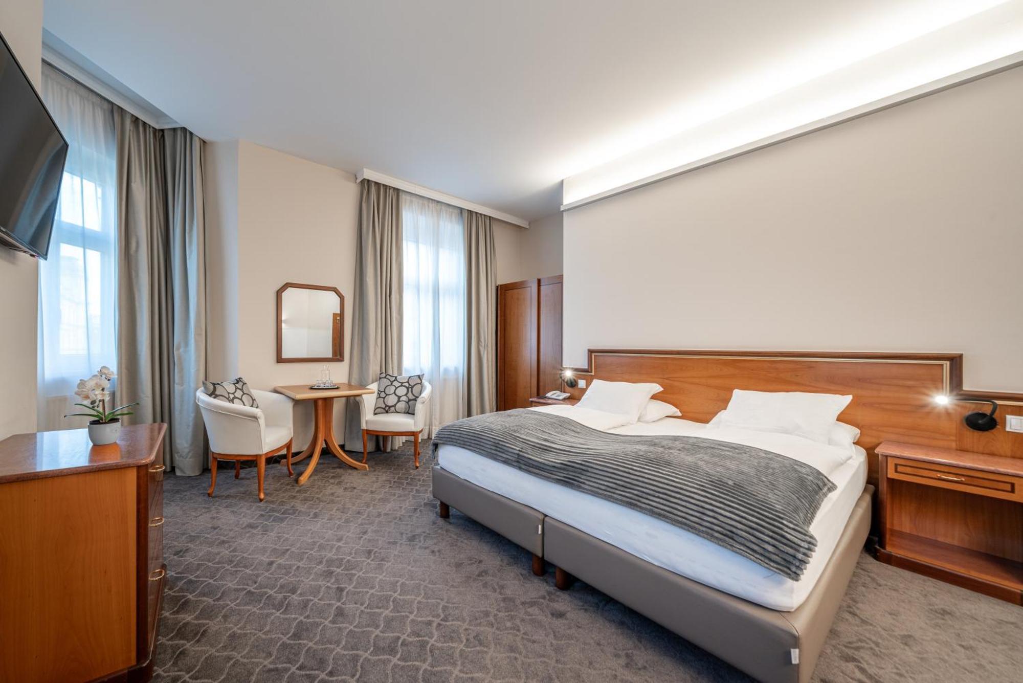 Hotel Neue Post Innsbruck Exterior foto