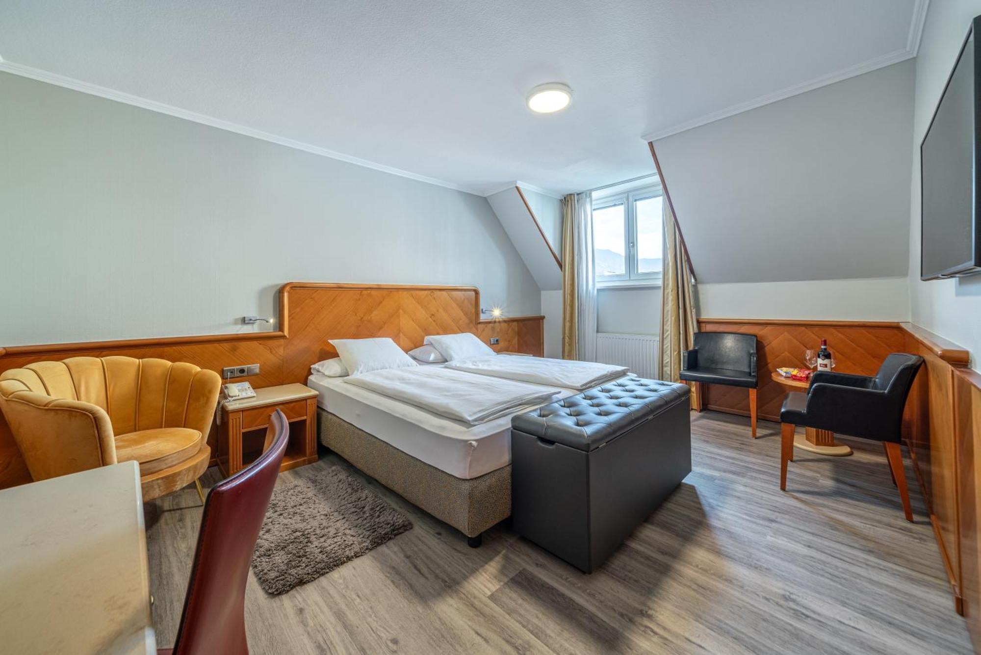 Hotel Neue Post Innsbruck Exterior foto