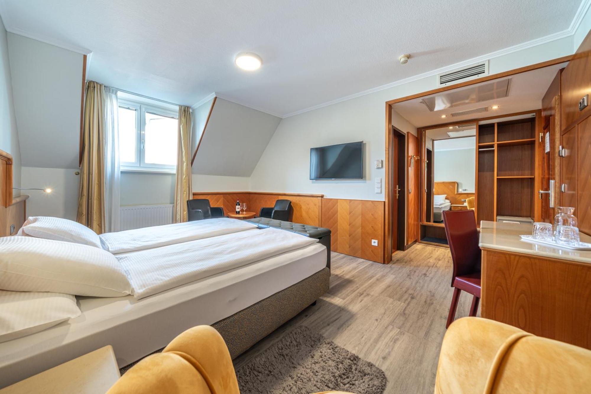 Hotel Neue Post Innsbruck Exterior foto