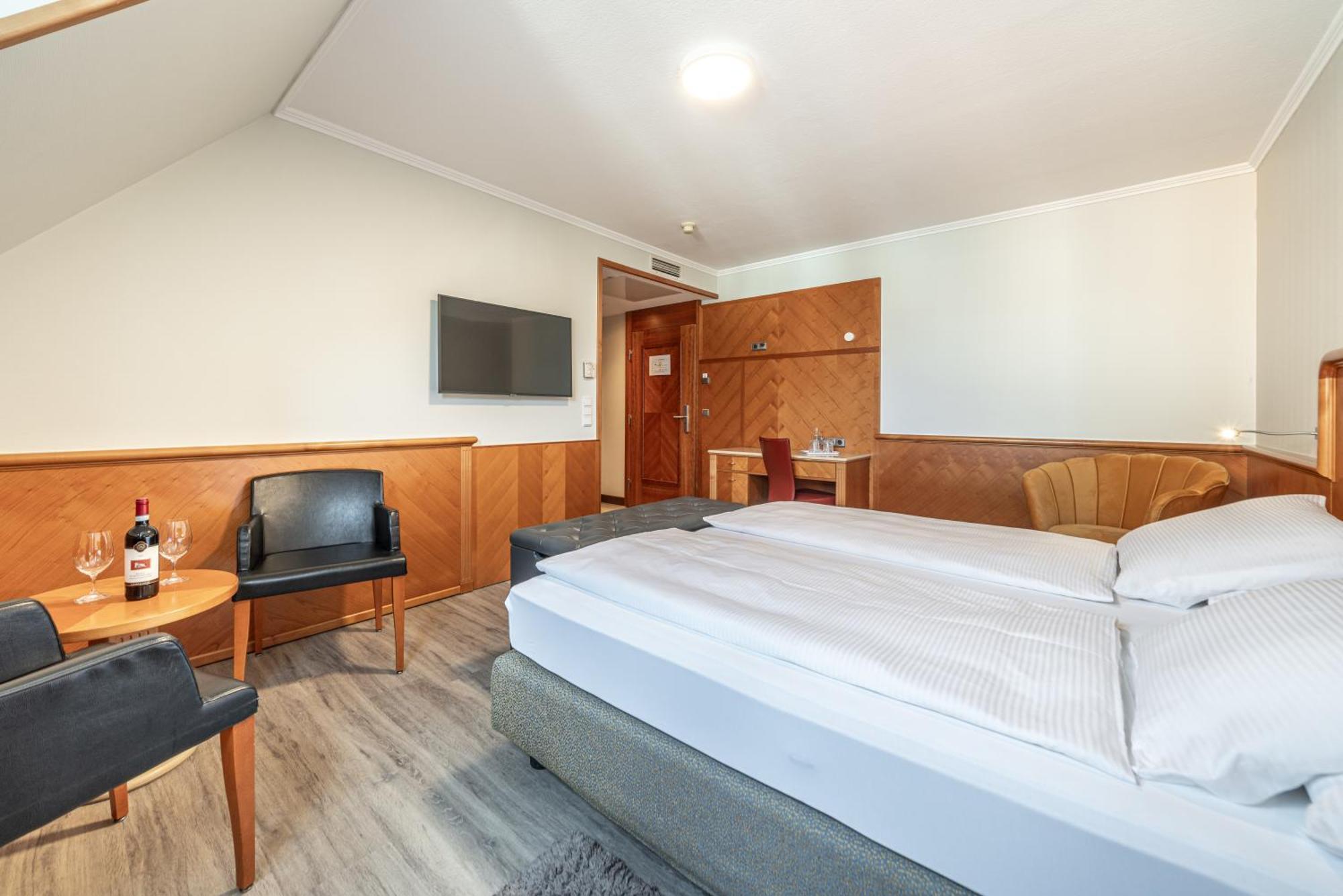 Hotel Neue Post Innsbruck Exterior foto