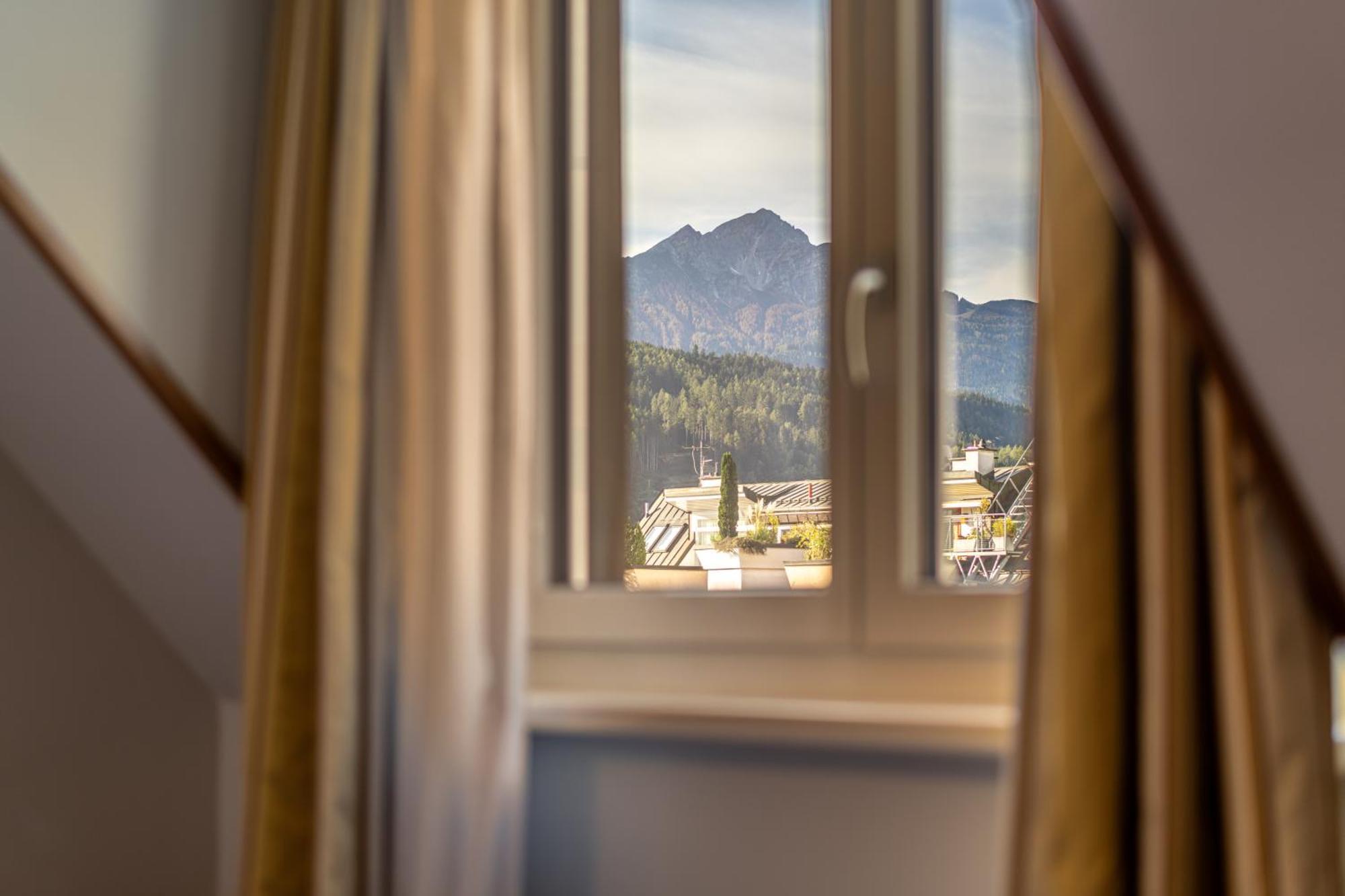 Hotel Neue Post Innsbruck Exterior foto
