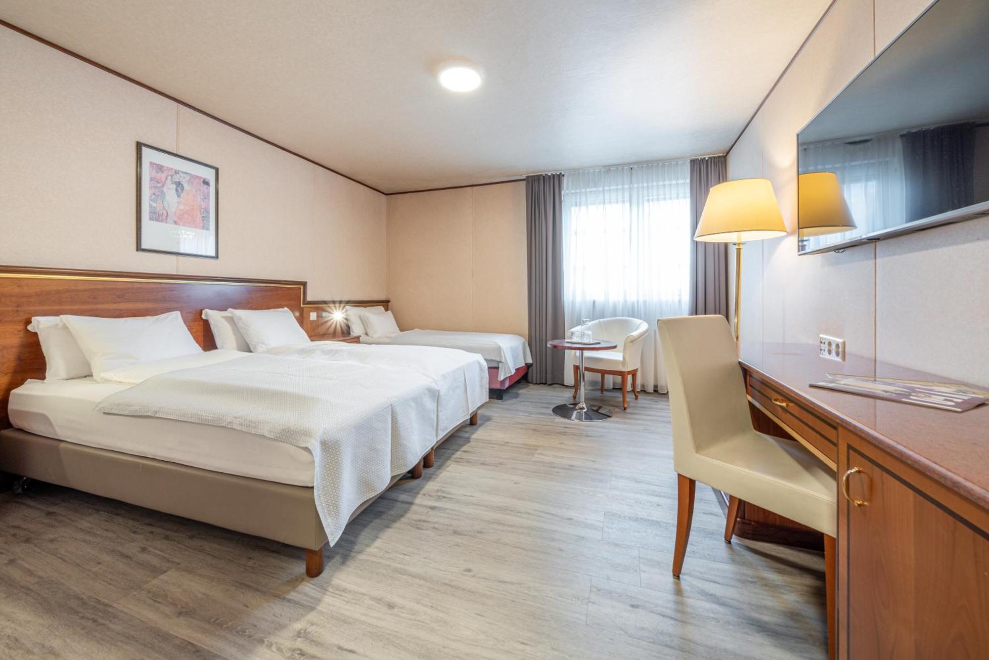 Hotel Neue Post Innsbruck Exterior foto