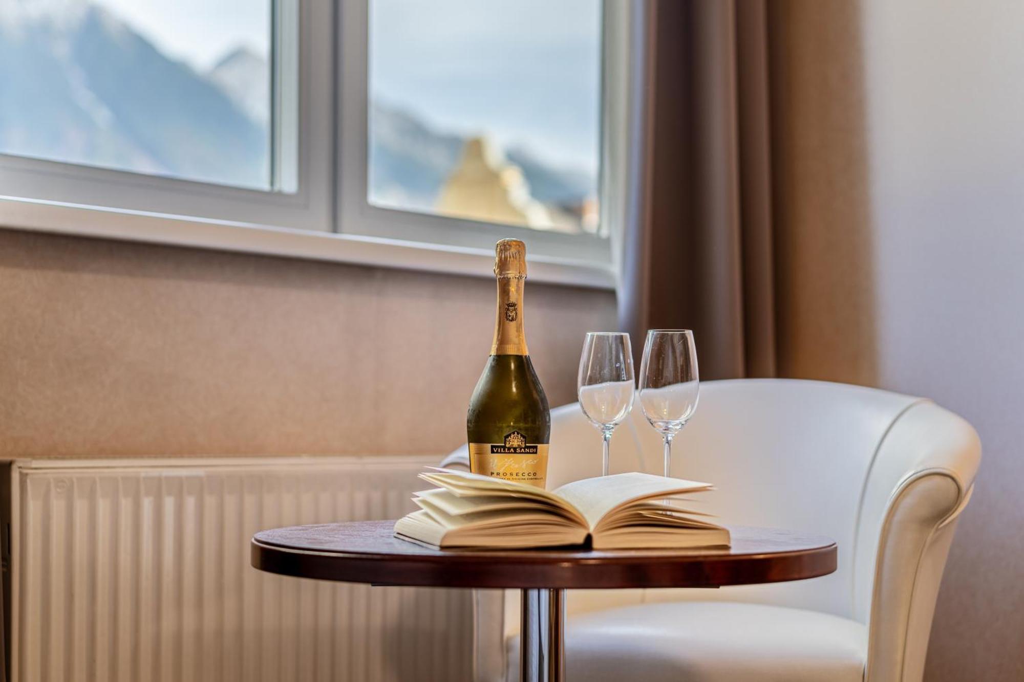 Hotel Neue Post Innsbruck Exterior foto
