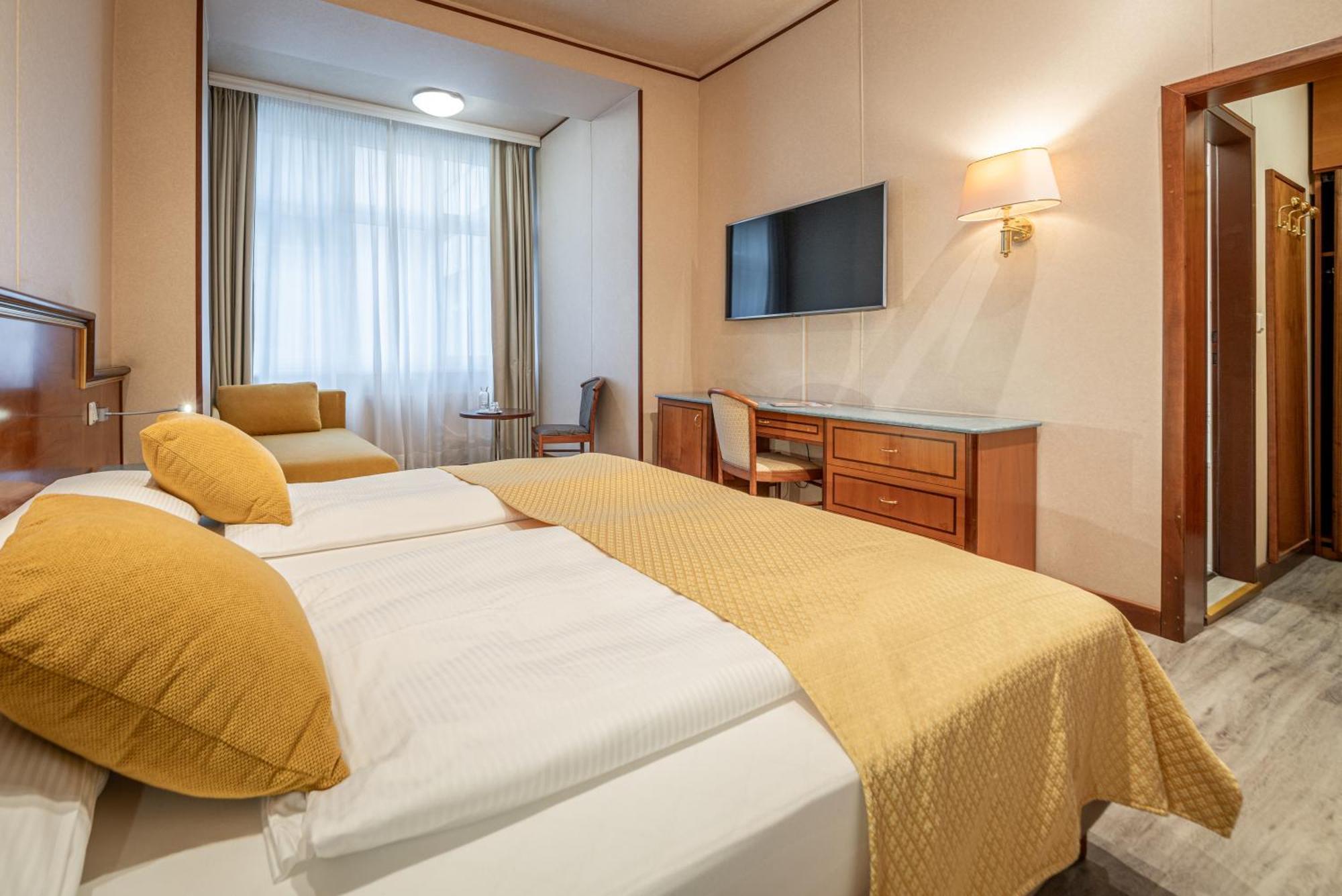 Hotel Neue Post Innsbruck Exterior foto